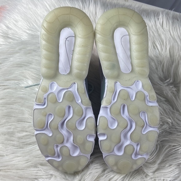 Nike Air Max 270 React Women’s Sneakers - Picture 6 of 8